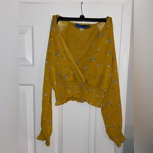 Blue rain long sleeve, floral, yellow top